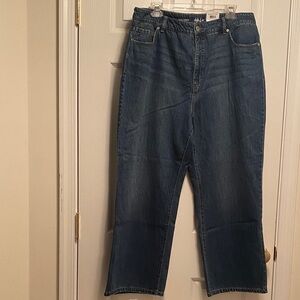 Style & Co. Slouchy Crop Jeans…size 18